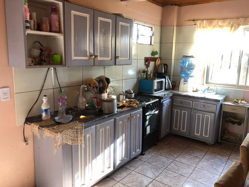 Casa De 3 Habitaciones En Venta, Bernardo De Irigoyen - Misiones