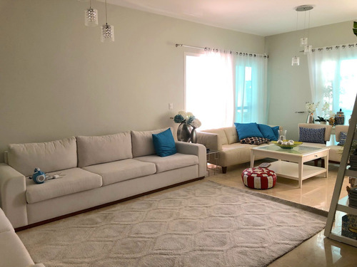 Apartamento En Venta En La Esmeralda, Santiago.