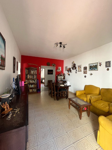 Venta En Block, Amplio Y Hermoso Local Con Vivienda, En Santa Teresita Calle 7 Nº 665, La Costa