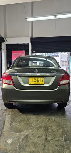 Suzuku Swift Dzire Sedan Mecanico 2023