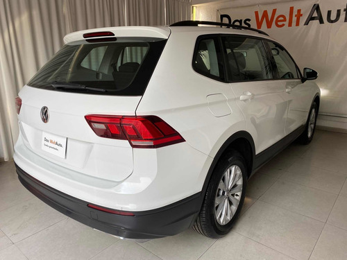 Imagen 6 de 13 de Volkswagen Tiguan 1.4 Trendline Plus At 2019