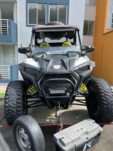 Vendo: Polaris Xp 1.000 Modelo: 2021