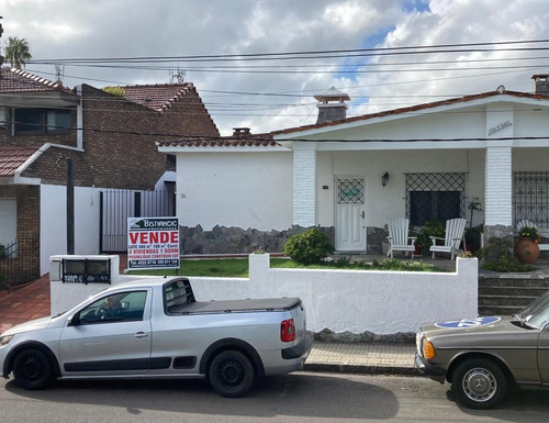 Casa 4 Deptos Alquilados 380m2 Terreno Ideal Inver Us$260000