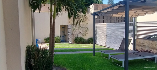Tu Casa En Cuernavaca Ideal Para Descanso O Inversion, Con Alberca Privada, 3 Recamaras Y Jardin.