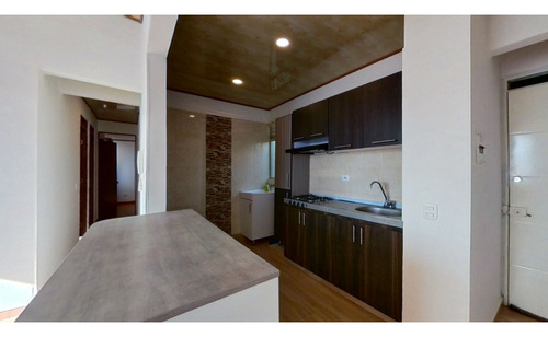 Venta De Hermoso Apartamento En Madrid 29379149416
