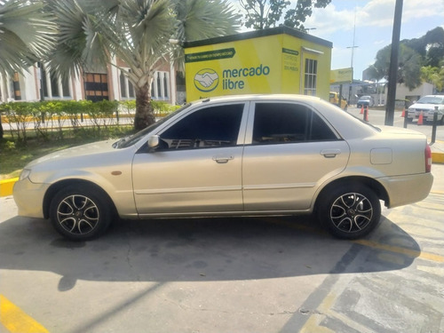Imagen 2 de 9 de Mazda Allegro