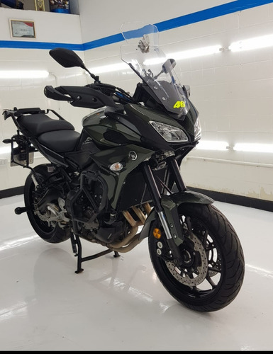 Yamaha Mt09. Tracer