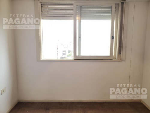 Departamento De 3 Ambientes - 60 Esq 5 - La Plata