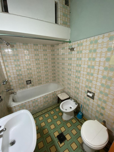 Oportunidad Venta | Propiedad En Block 3 Viviendas| A Reciclar