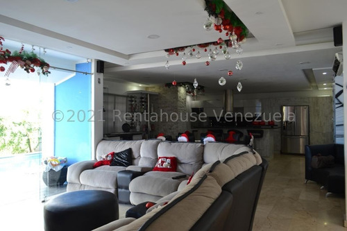 Imagen 3 de 12 de Hermosa Casa En Venta En Villa Privada Del Sector La Floresta 22-12688 04126887776