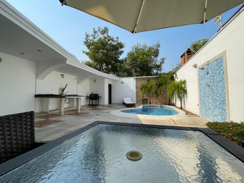 Imagen 25 de 27 de Venta De Casa Con Acabados De Lujo Urbanización Portofino Ah