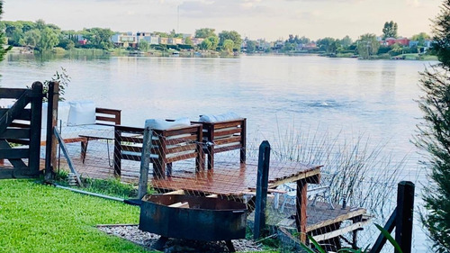 Hermosa Casa A La Laguna - San Isidro Labrador - Villanueva - Tigre