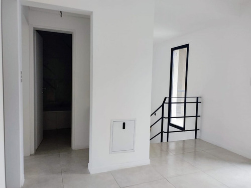 Imagen 10 de 20 de Venta De Departamento En Vivo Tortuguitas - Garin