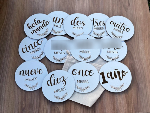 Cartelitos Para Fotos Meses Bebé Madera Hola Mundo Blanco