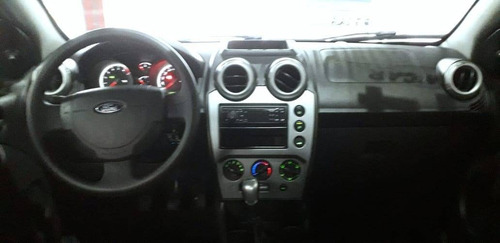 Imagem 5 de 9 de Ford Fiesta 1.6 Rocam Se 8v Flex 4p Manual