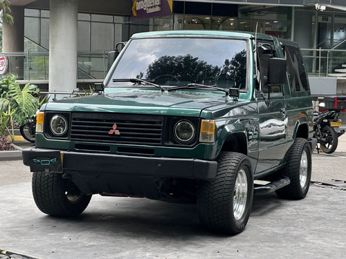 Mitsubishi Montero 2.6 L042 Cabinado