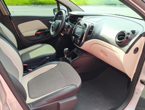 Imagem 6 de 15 de Captur Intense 2.0 16v Flex 5p Aut.