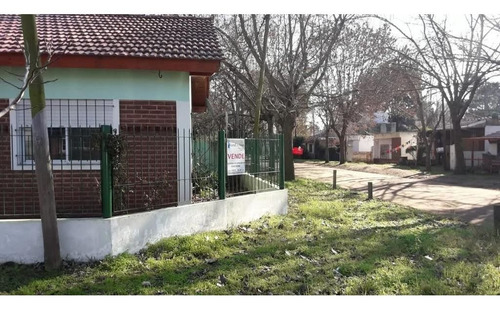 Imagen 3 de 13 de Chalet En Santa Teresita Barrio Parque Golf