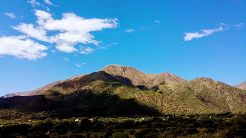Imagen 7 de 30 de Terreno Con Casa En Venta Con Vista Franca Al Cerro Uritorco