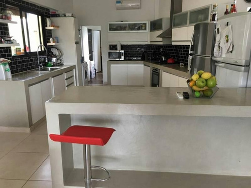 Imagen 5 de 9 de Casa En Venta En Haras Santa Maria Maroto Propiedades