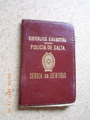 Antiguo Carnet Credencial Policia De Salta Sin Valor Legal