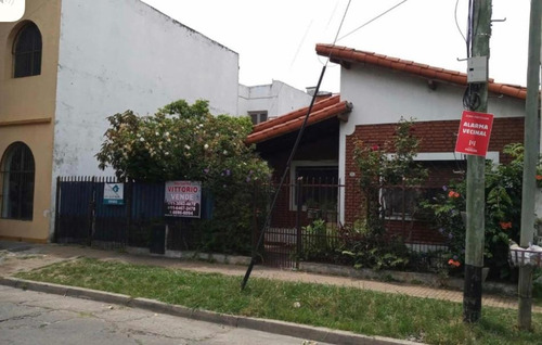 Venta Casa Sobre Lote Propio En Moron 