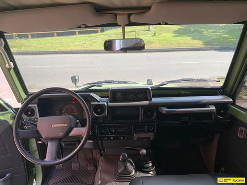 Imagen 10 de 14 de Toyota Land Cruiser