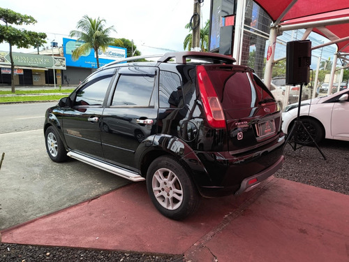 Ford Fiesta 1.0 MPI TRAIL HATCH 8V FLEX 4P MANUAL