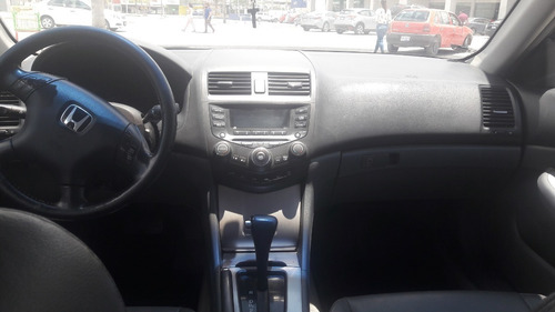 Imagen 2 de 8 de Honda Accord Ex 2005 2.4 Lt Aut