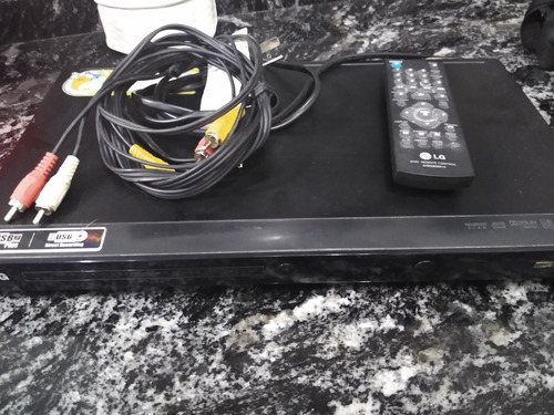 Dvd/cd/cd-r/rw Player LG Dv 552