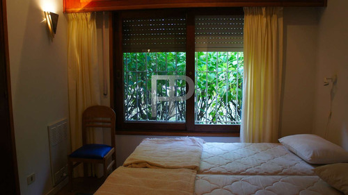 Imagen 10 de 15 de Casa En Venta Punta Ballena 3 Dormitorios, 1050 M2 Terreno