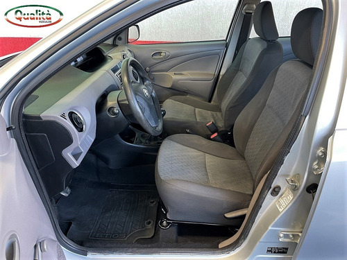 Imagem 12 de 15 de Etios X 1.3 Flex, Completo, Lindo Carro!