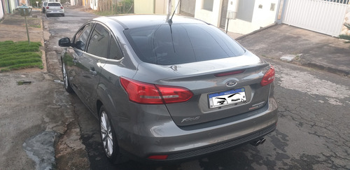 Ford Focus 2.0 Titanium Flex Powershift 5p