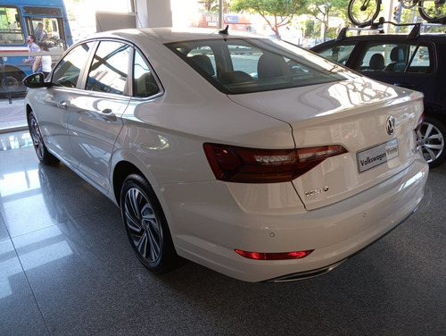 Volkswagen Vento 1.4 Highline 150cv At