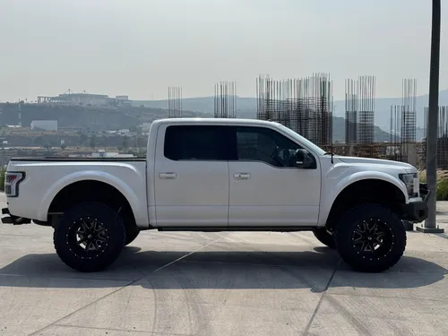 Ford Lobo 3.5 Doble Cabina Platinum Limited At