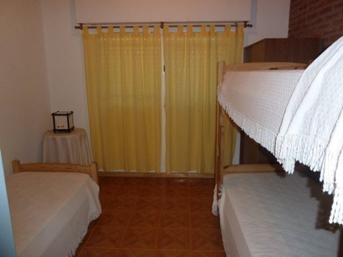 Imagen 3 de 9 de Duplex Para 5 / 6 Personas 200m Del Mar - 5 De La Peatonal