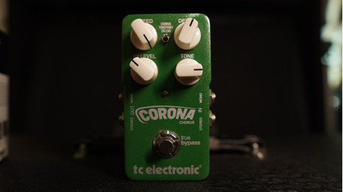 Pedal Tc Electronic Corona Chorus Cor Verde