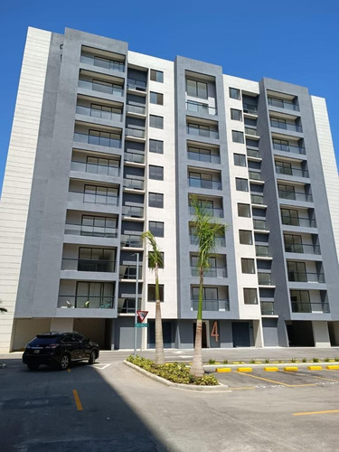 Apartamento En Venta En La Av. Hispanoamericana, Santiago