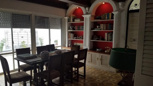 Imagen 3 de 18 de Venta En Pleno Casco Urbano De Chascomus, 7 Amb