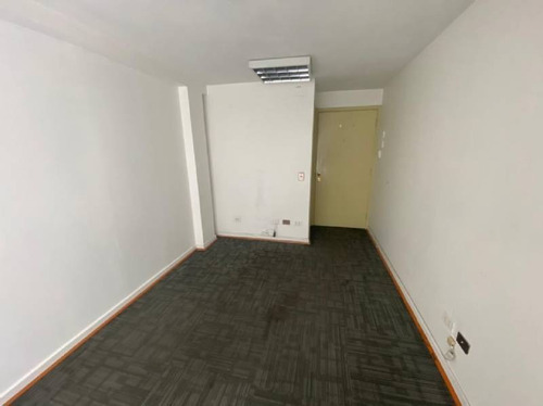 Imagen 2 de 4 de Oficina En Venta, Santiago Centro