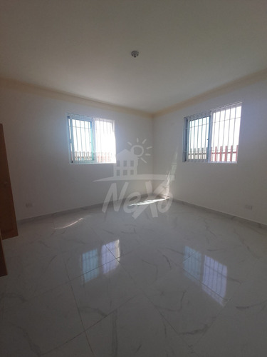 Imagen 15 de 25 de Casa Moderna De 2 Nivelesen Venta Con Terrazas Y Cocina Equipada, Santiago (jpc-221)