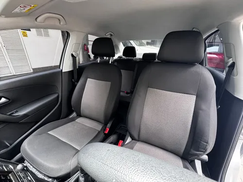 Volkswagen Vento 1.6 Startline Mt