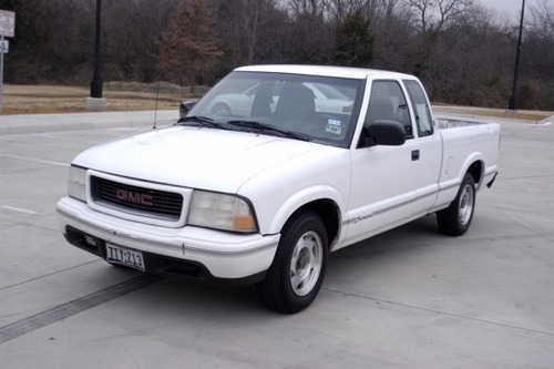 94-03 Gmc Sonoma Bisel Para Manija De Tapa Trasera