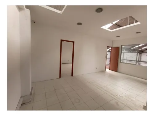 Bodega En Arriendo, Sector Rionegro, Excelente Ubicacion