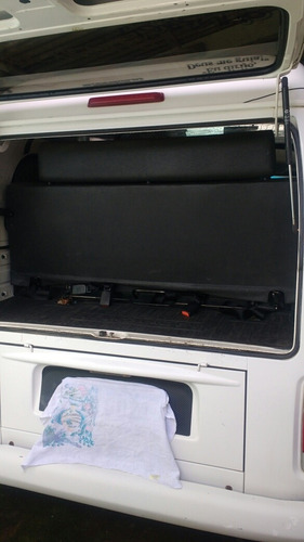 Volkswagen Kombi 2012 1.4 Lotação Total Flex 3p
