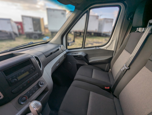 JAC Sunray 2.8Td Cargo
