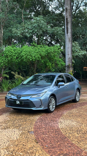 Toyota Corolla 1.8 Altis Hybrid Flex Aut. 4p Hibrido Flex