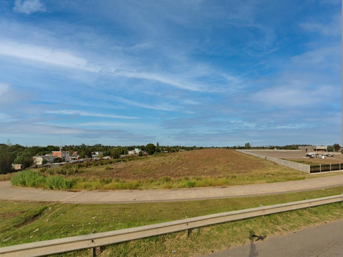 Terreno En Av. Circunvalación - Colectora Juan Pablo Ii 4500, A Metros De Uriburu