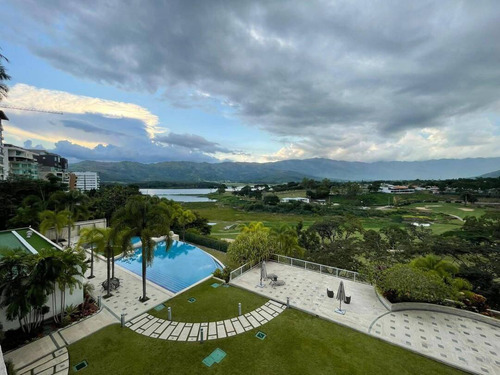 Apartamento De Lujo En Alquiler En Tarrazas Del Country, Valencia 256039 Lz