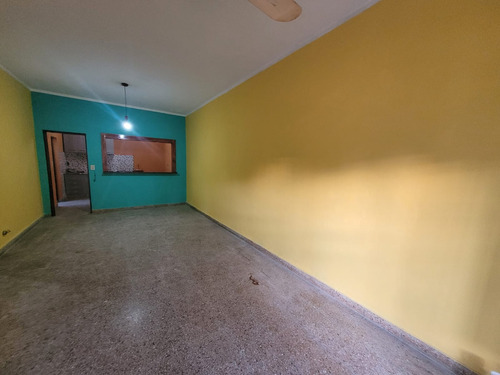 P.h. Tipo Casa Al Frente